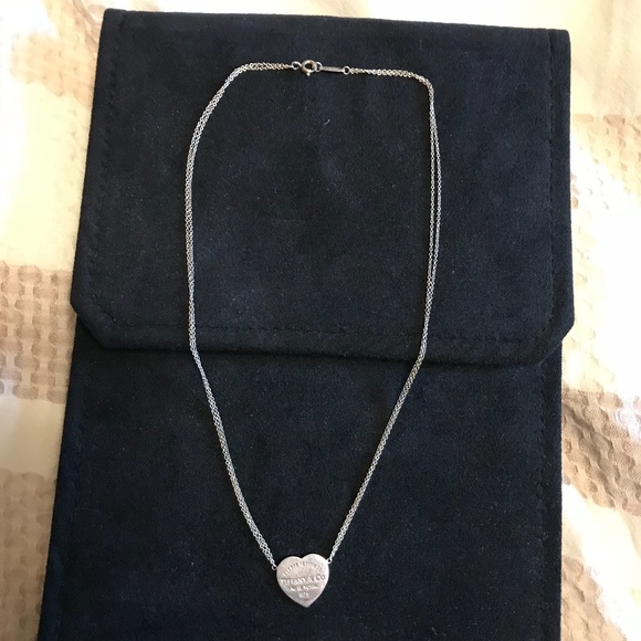 Tiffany & Co. RTT small heart tag necklace - 16 inch length - Picture 9 of 11